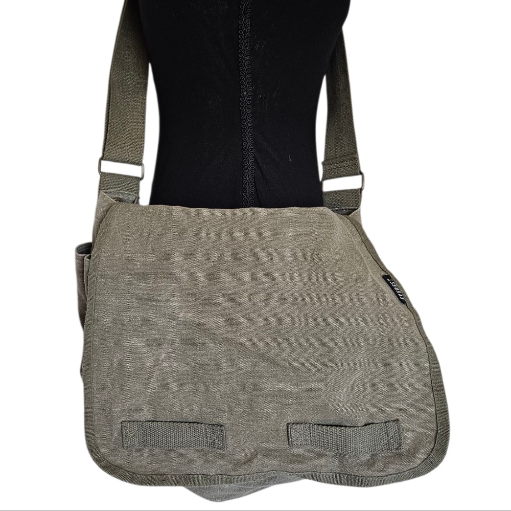 Vintage Gorpcore Army Green Canvas Crossbody Grunge Punk Utilitarian Bag